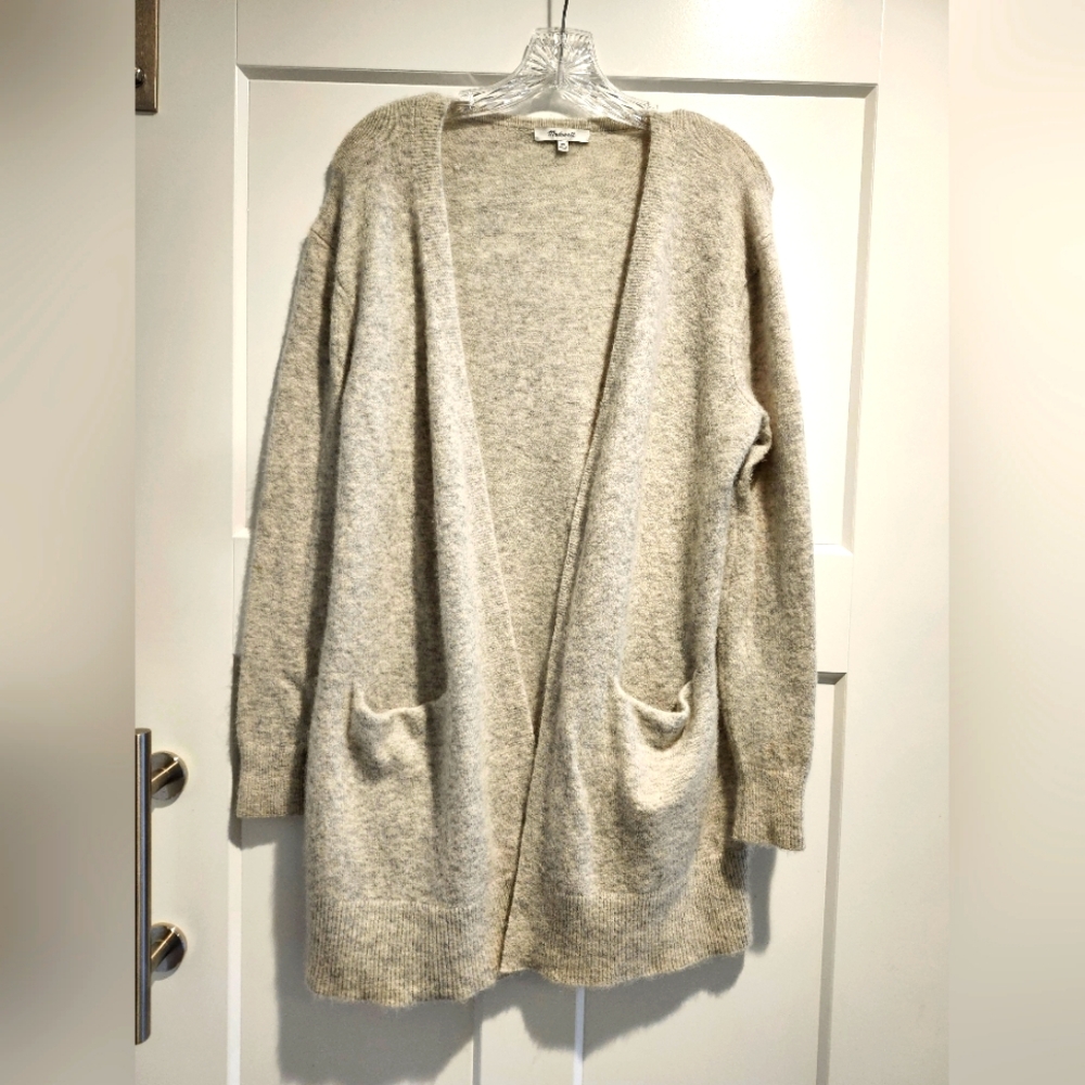 Madewell cream cardigan super soft. Size XS